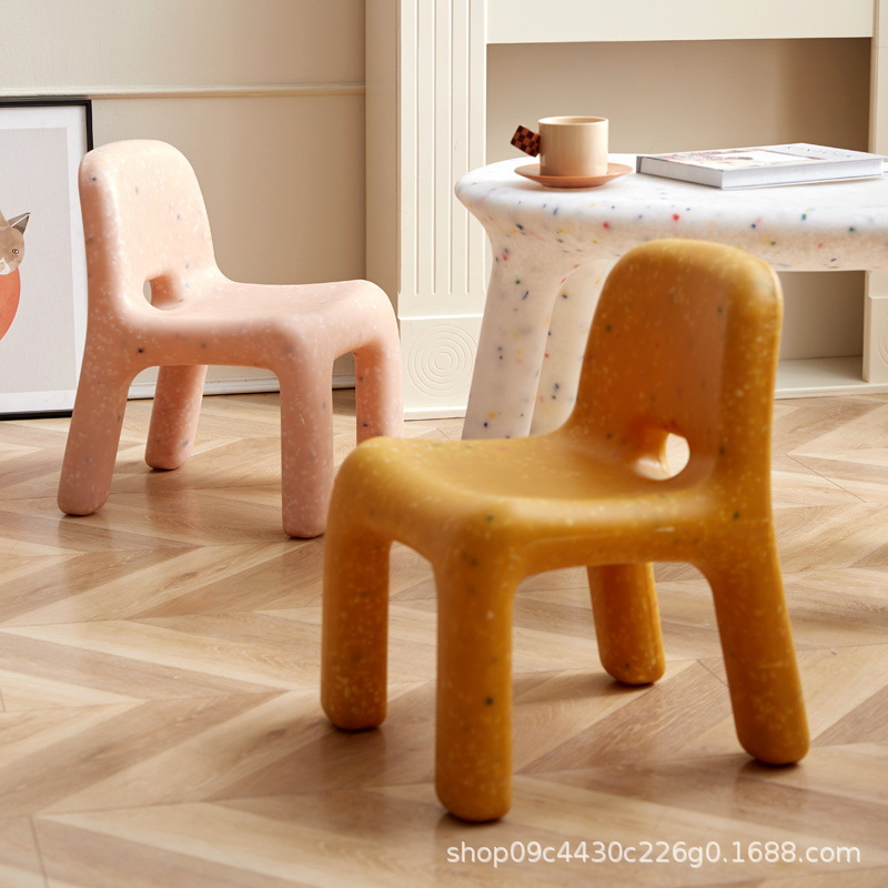 Kids Outdoor Chair - LazyChild Nordic Çevre Dostu Plastik Çocuk