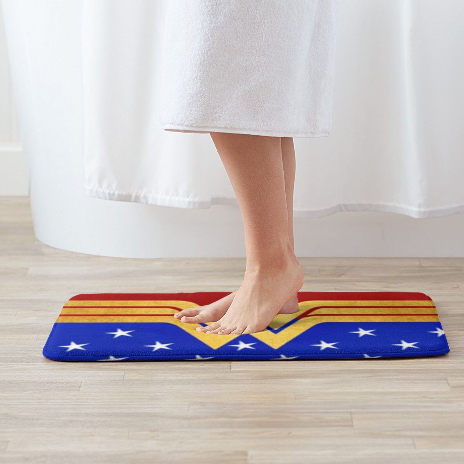 Altın Retro Wonder Womn Comic  - Kids Outdoor Floor Cushions incelemesi ve fiyatı